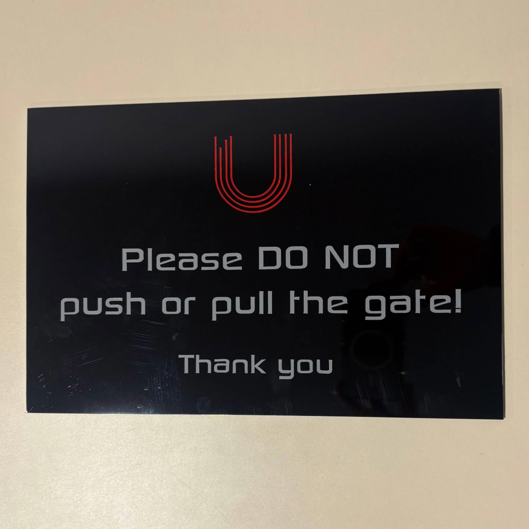 Custom health and safety signs | Advance Supplies