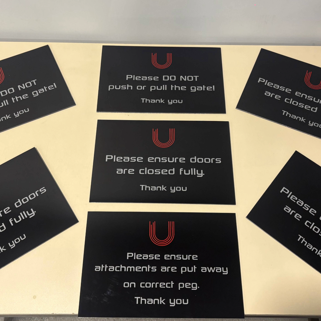 Custom health and safety signs | Advance Supplies